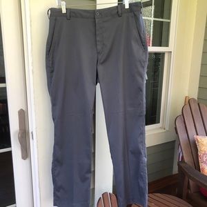 Men’s grey Nike golf pants